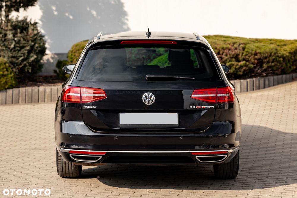 Volkswagen Passat 2.0 TDI SCR 4Motion DDG Highline - 11