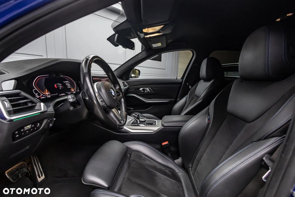 BMW Seria 3 320d xDrive M Sport sport - 21