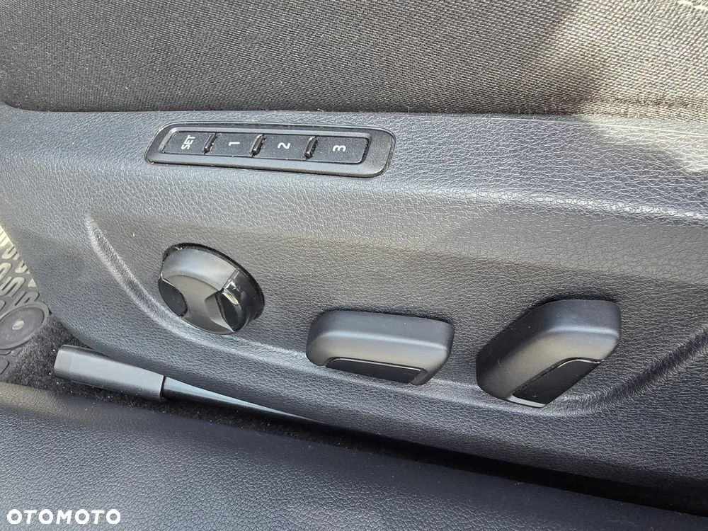 Skoda Superb 2.0 TDI 4x4 Style DSG - 15