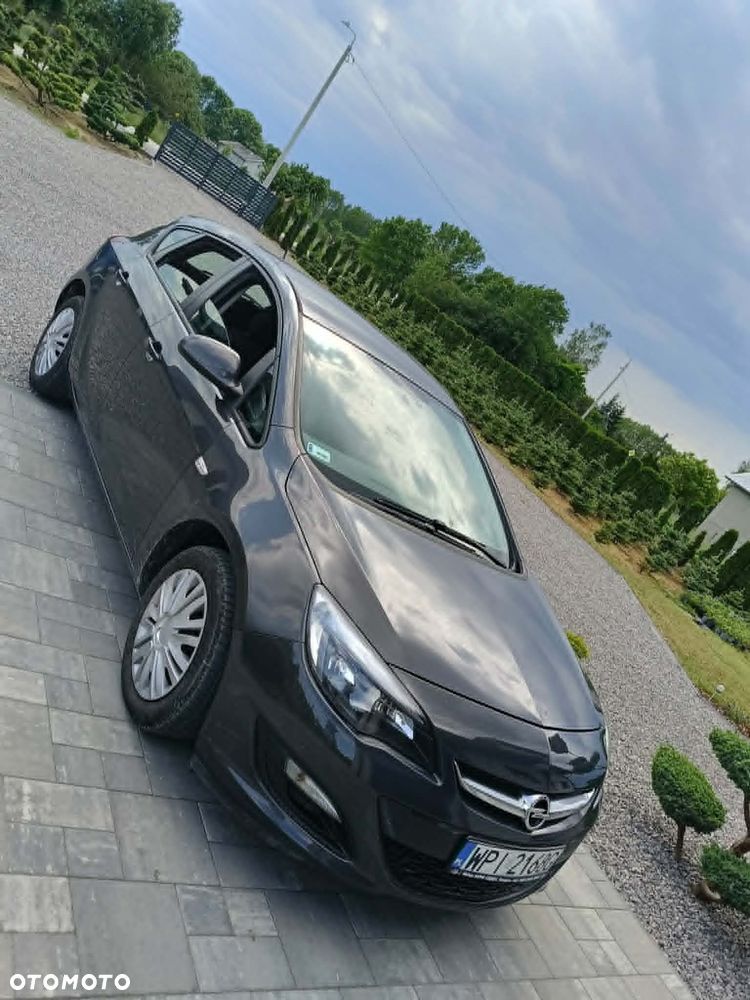 Opel Astra - 1