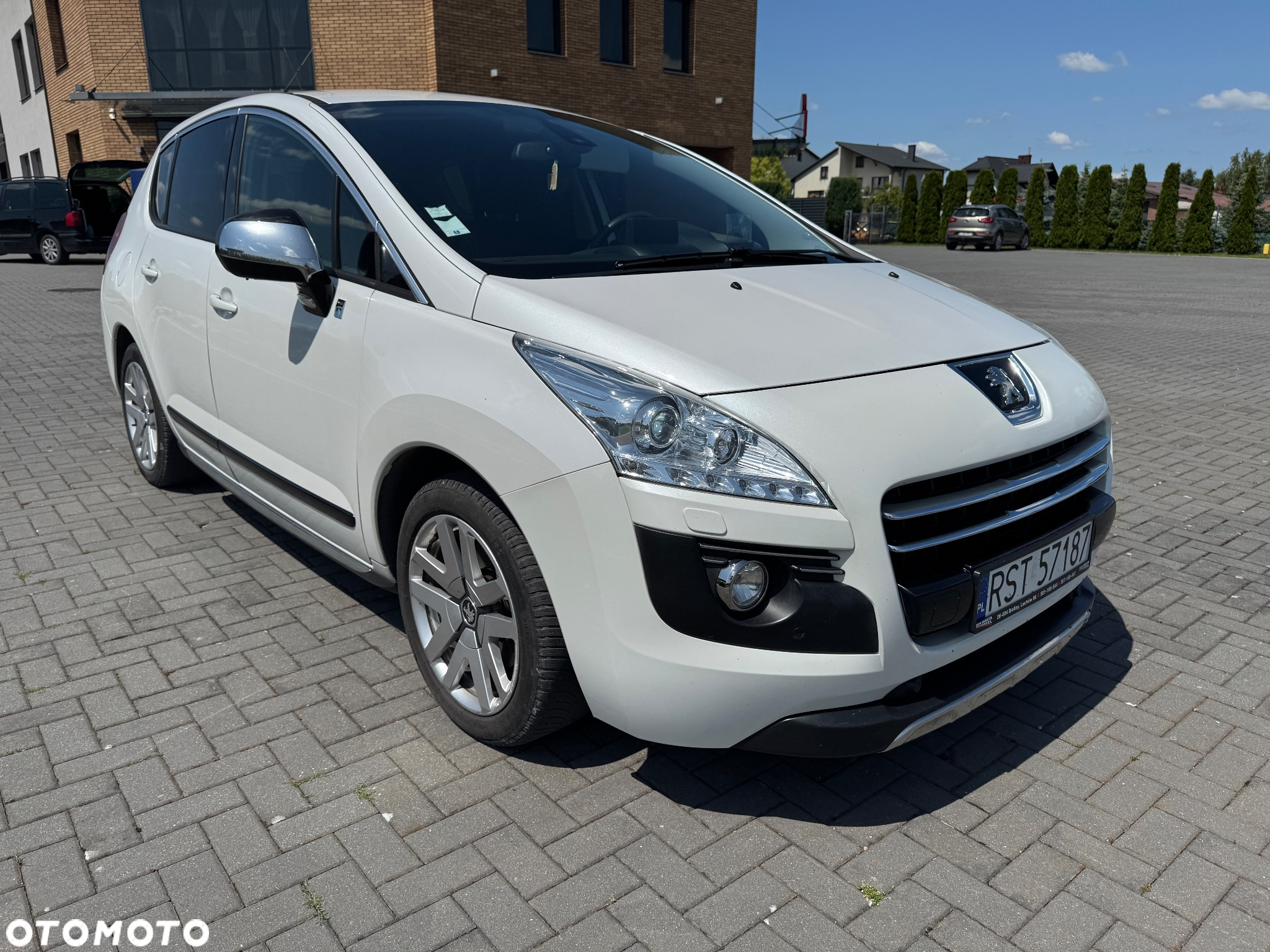 Peugeot 3008 2.0 HYbrid4 - 7