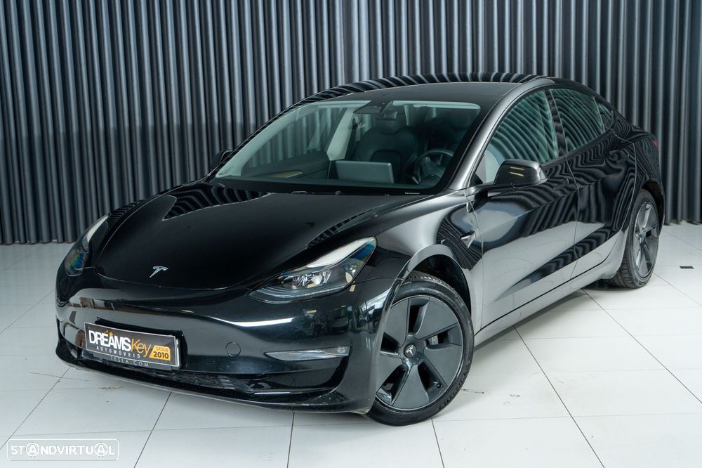 Tesla Model 3 Long Range Tração Traseira - 2
