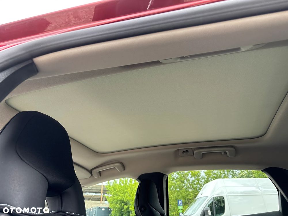Volvo V40 D2 Momentum - 14