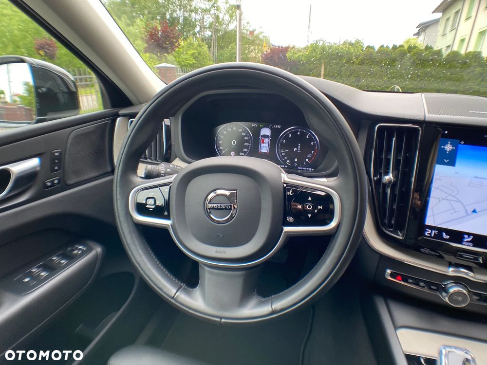 Volvo XC 60 B5 B AWD Inscription - 5