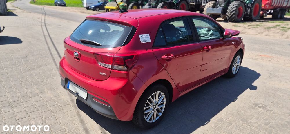 Kia Rio 1.0 T-GDI L - 10