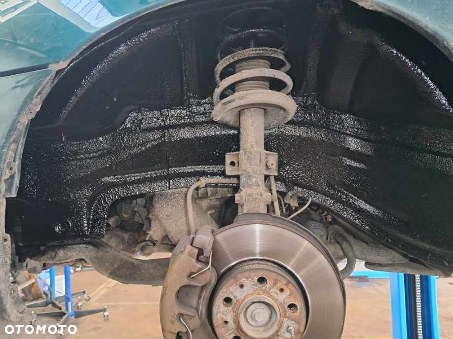 Volvo S60 2.4 - 29