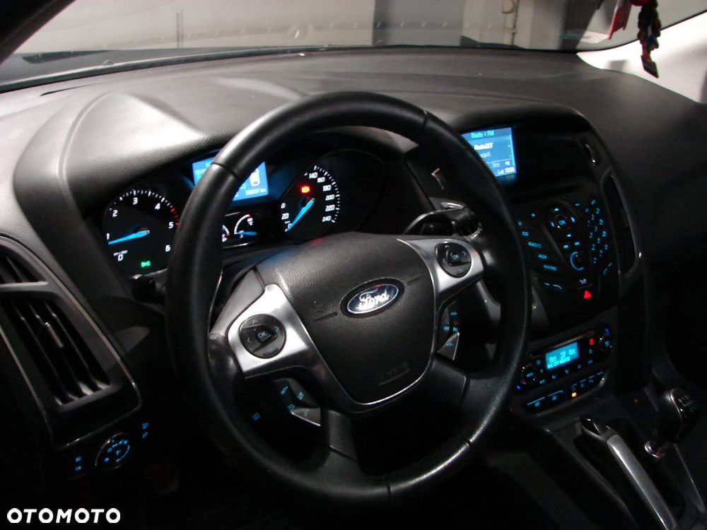 Ford Focus Turnier 1.6 TDCi DPF Start-Stopp-System Titanium - 35