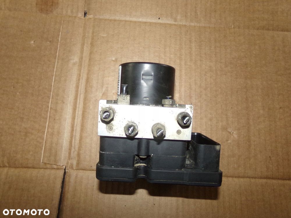 pompa abs 8m512m110aa focus mk2 lift - 1