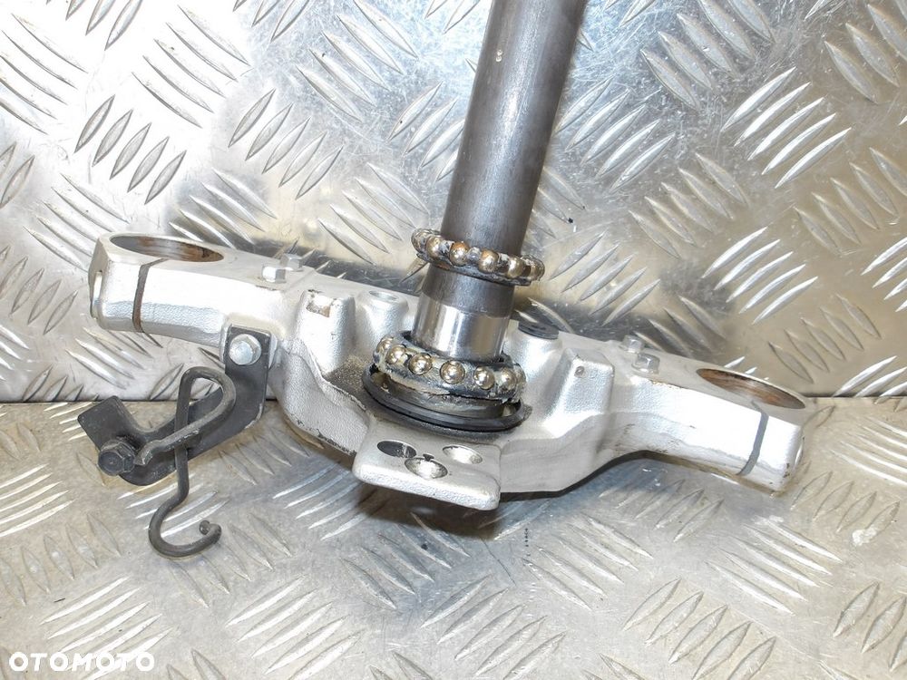 Półka dolna sztyca HONDA VT 1100 C2 SHADOW SABRE 00-07r   PN. 53219-MCK-A50 - 2