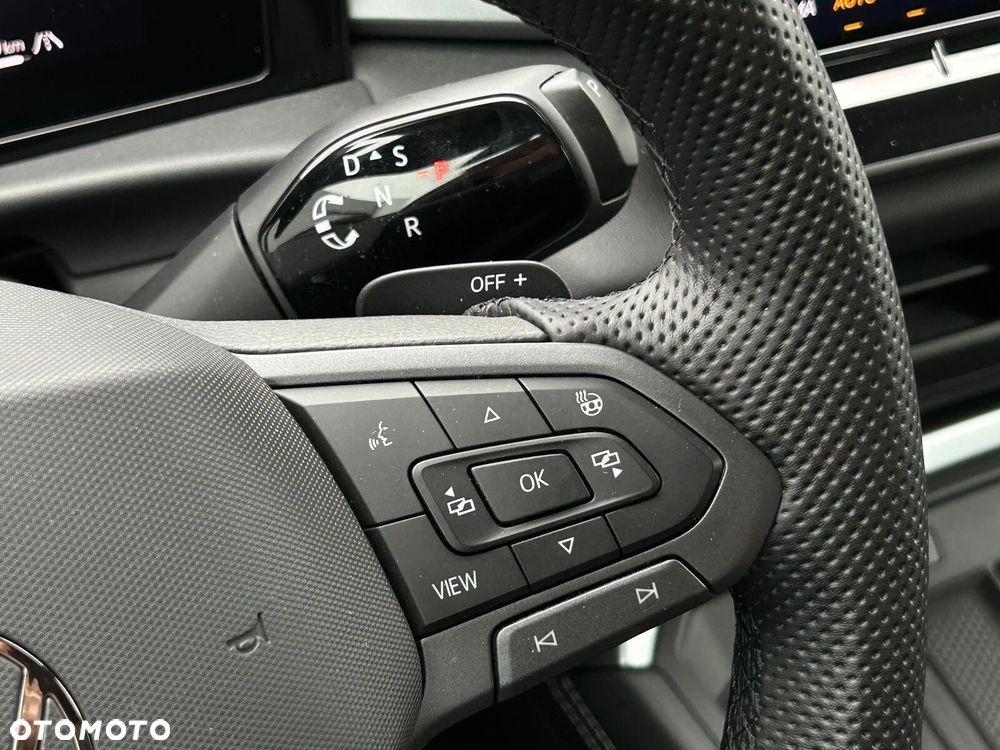 Volkswagen T-Roc 1.5 eTSI R-Line DSG - 23