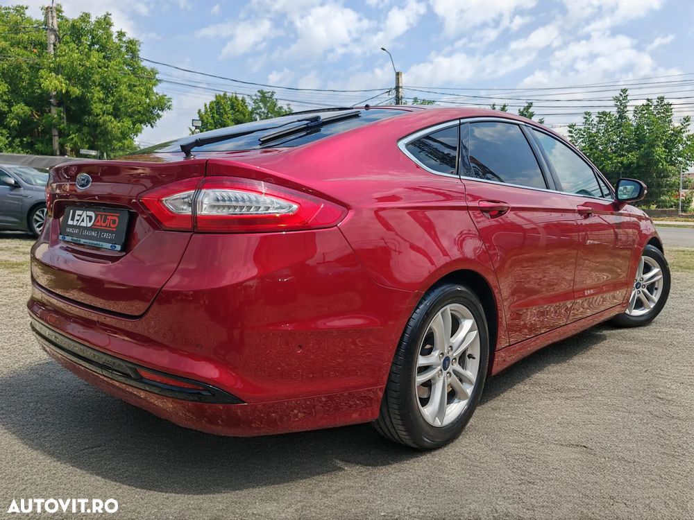 Ford Mondeo 2.0 TDCi Powershift Titanium - 3
