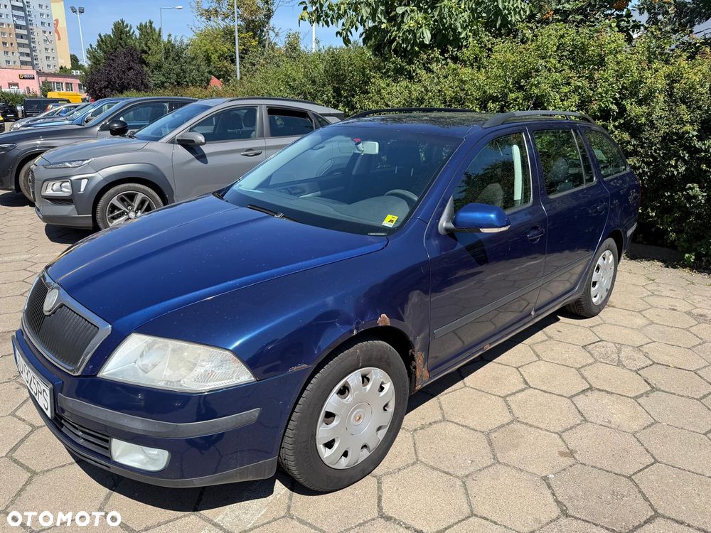 Skoda Octavia 1.6 FSI Ambiente - 6