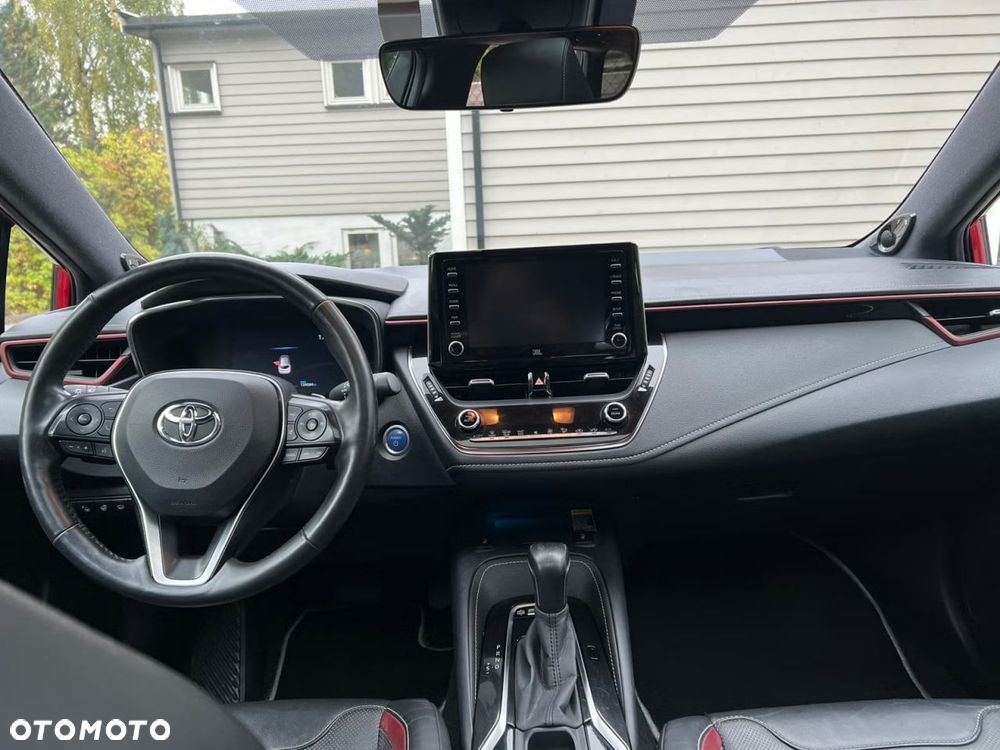 Toyota Corolla 2.0 Lounge - 12
