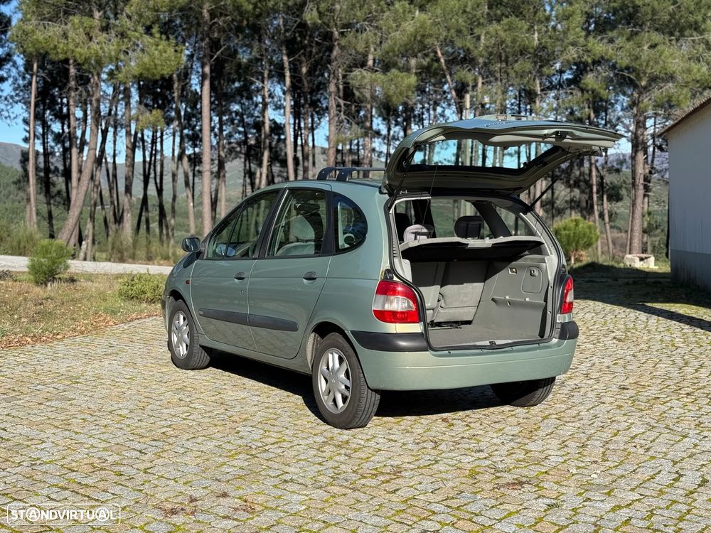 Renault Scénic 1.4 16V Conquest - 6