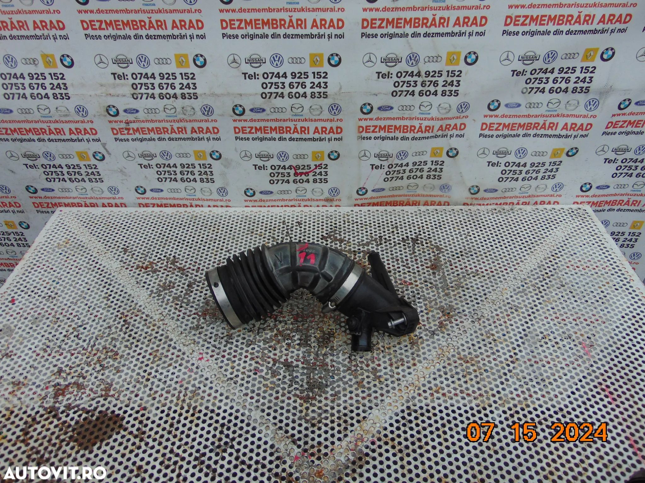 Furtun admisie aer Nissan qashqai j11 1.5 Renault kadjar clio dacia duster logan lodgy dokker cod 165763616r tub aer admisie - 1