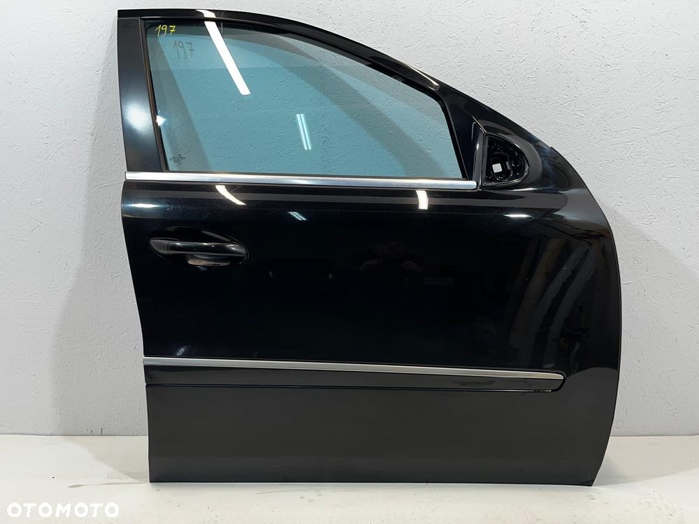 MERCEDES ML W164 LIFT DRZWI PRAWE PRZÓD 197 KOMPLETNE STAN BDB - 3