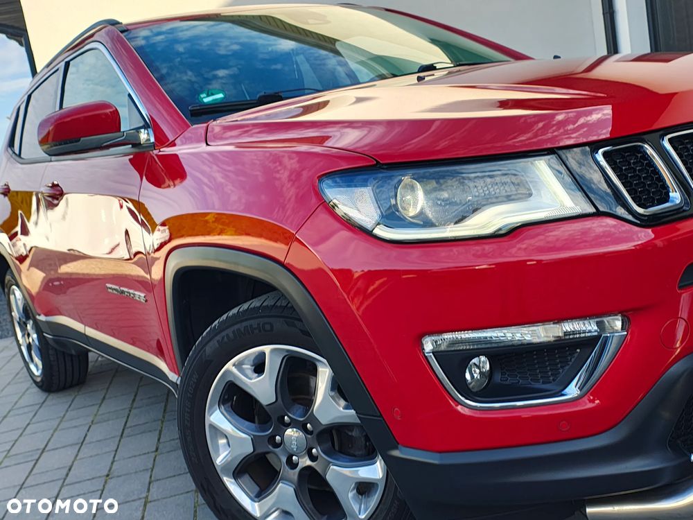 Jeep Compass - 23