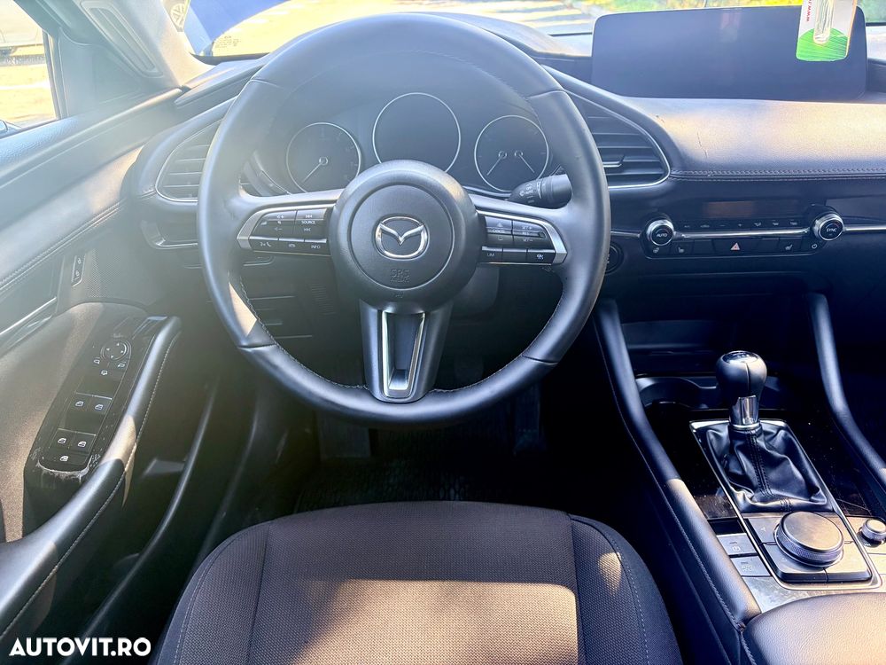 Mazda 3 - 15