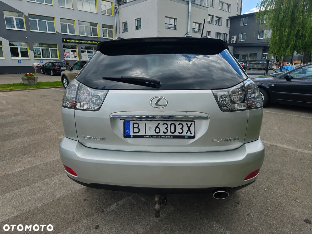 Lexus RX - 12