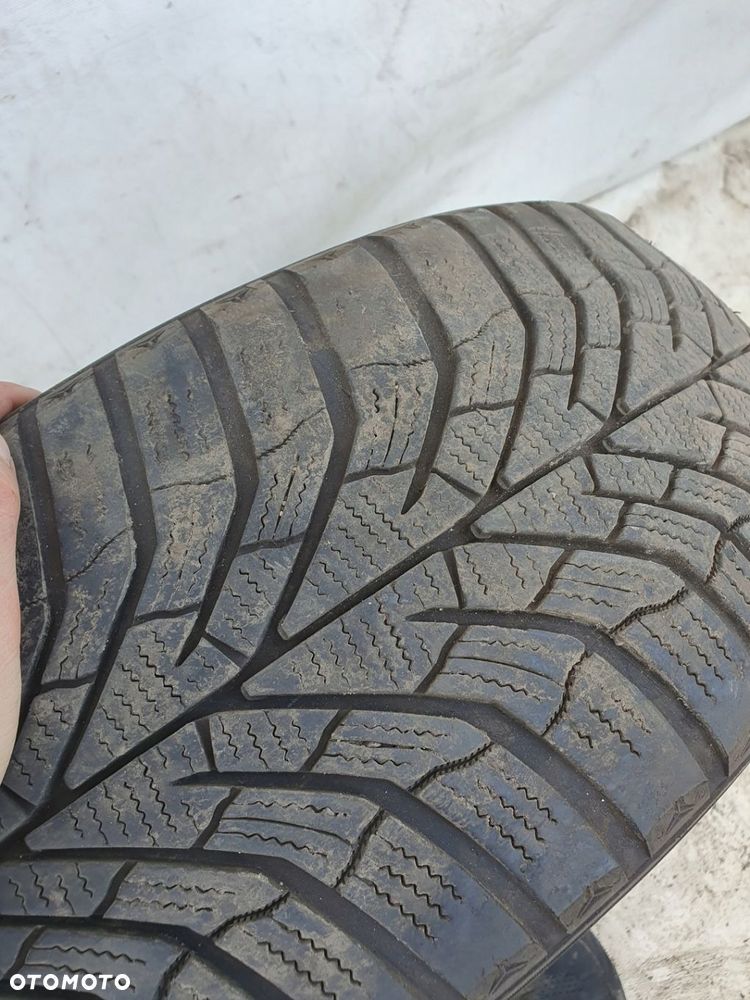 opona zimowa KUMHO 205 55 16 - 16