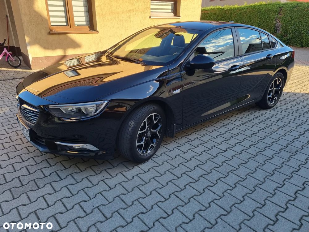 Opel Insignia 1.5 T Enjoy S&S - 1
