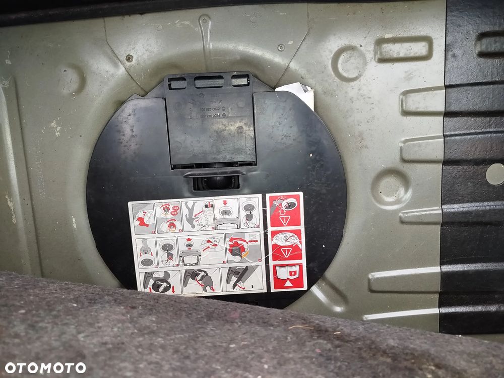 Renault Clio 1.2 16V Edition Dynamique - 10