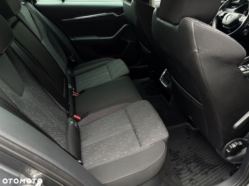Skoda Octavia 1.5 TSI e-Tec Style DSG - 10