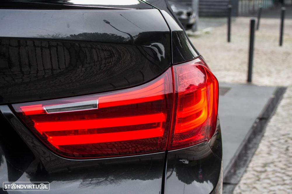 BMW 520 Gran Turismo d Line Luxury - 11