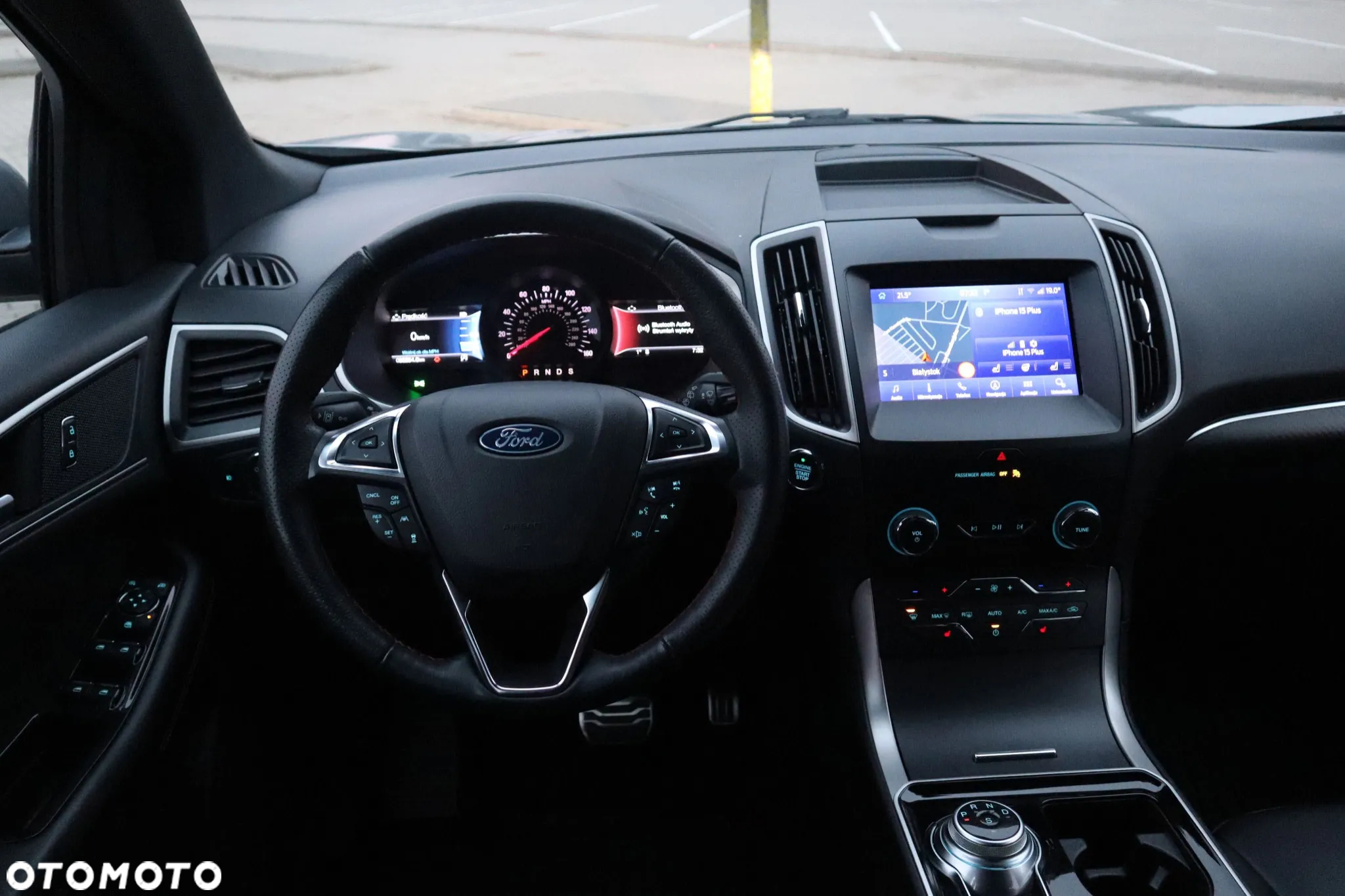 Ford Edge - 34