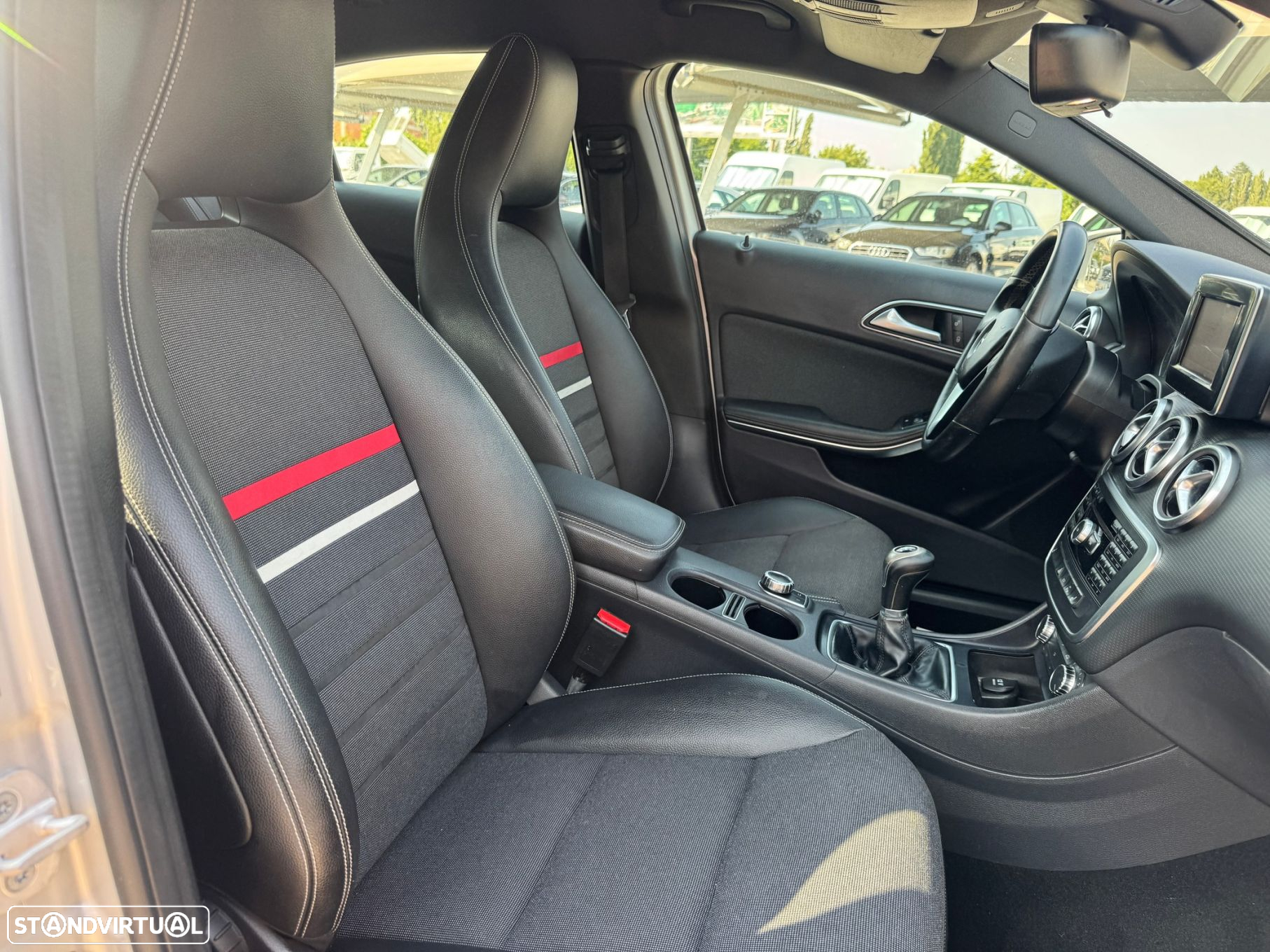 Mercedes-Benz A 180 CDi BlueEfficiency - 11