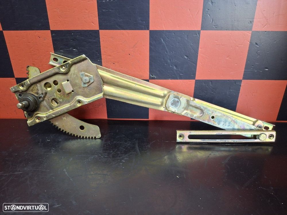 Elevador Frente Esquerdo Mitsubishi L 200 (K3_T, K2_T, K1_T, K0_T) - 1