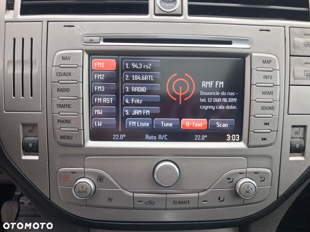 Ford Kuga 2.0 TDCi 2x4 Titanium - 27