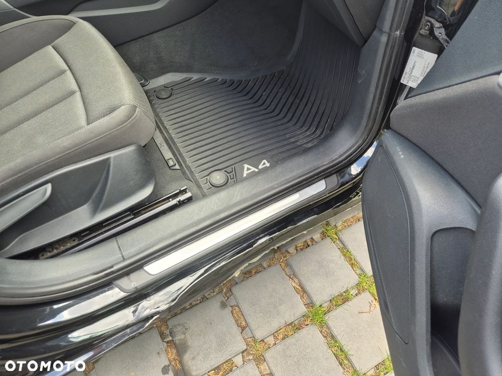 Audi A4 Avant - 15