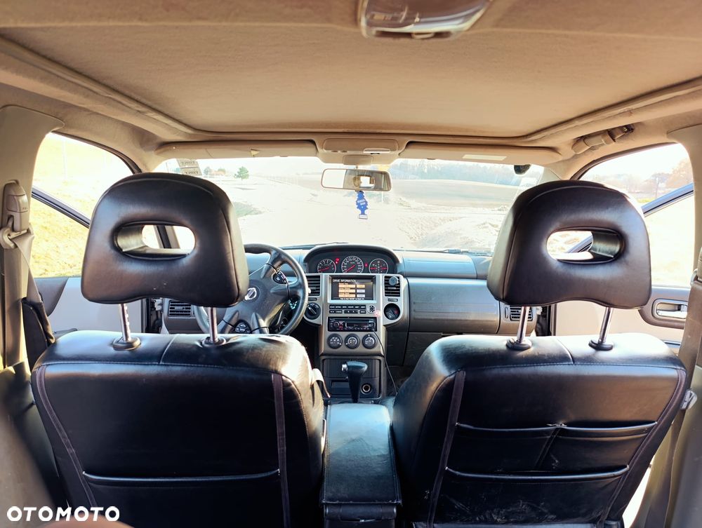 Nissan X-Trail 2.5 Sport - 24