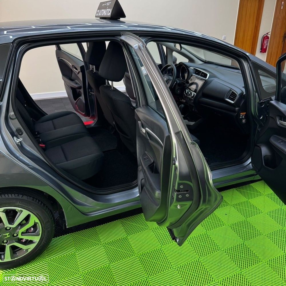 Honda Jazz 1.3 I-VTEC Comfort CVT - 21