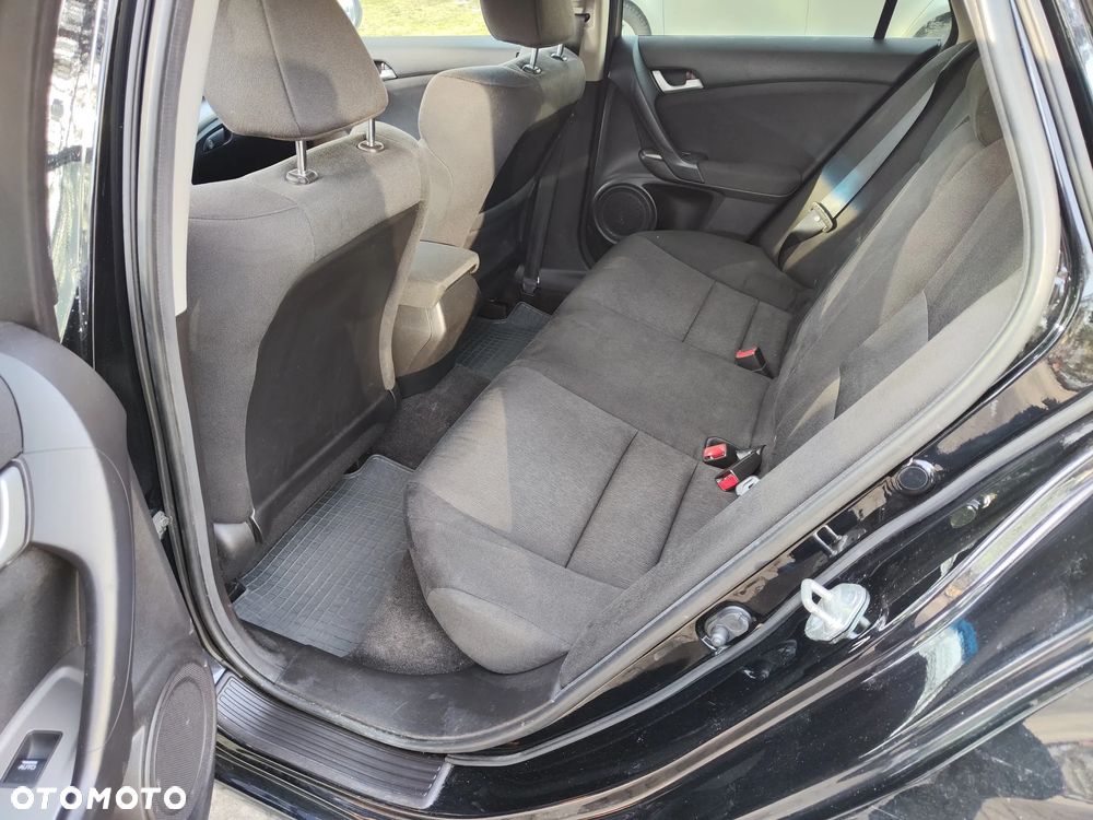 Honda Accord 2.0 Lifestyle - 10