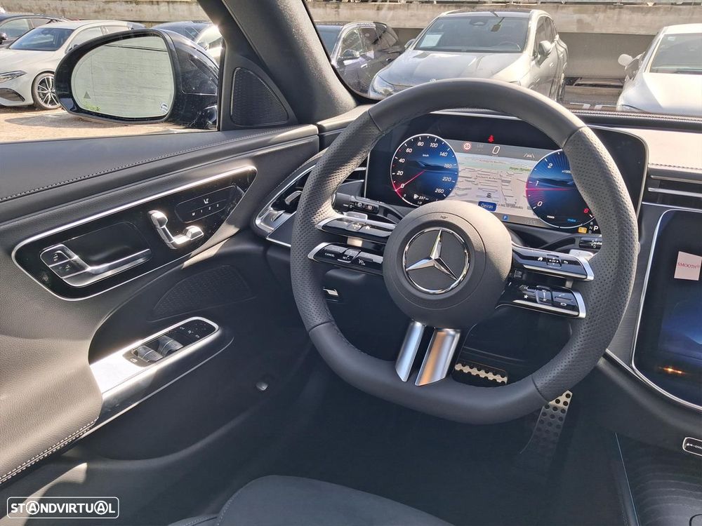 Mercedes-Benz E 220 d AMG Line - 16