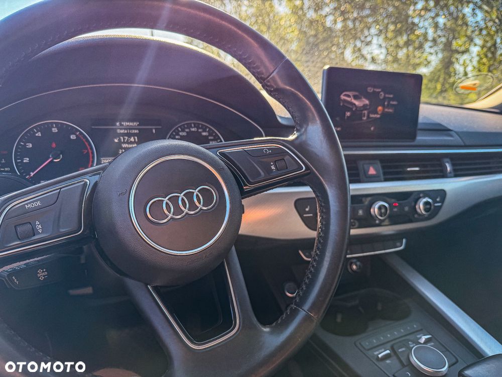 Audi A4 Avant 2.0 TFSI ultra S tronic sport - 33