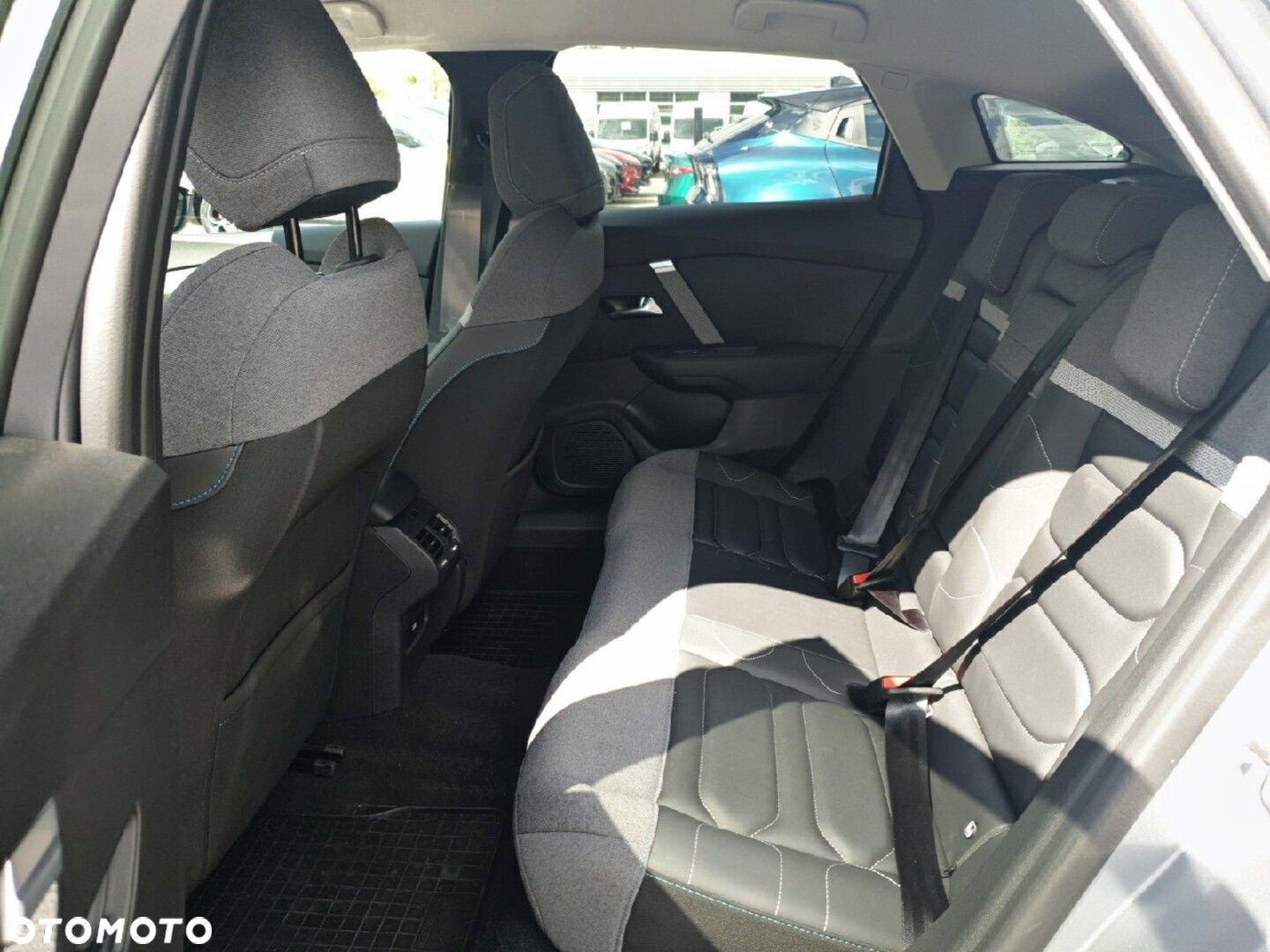 Citroën C4 1.2 PureTech Max S&S - 10