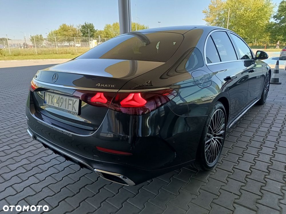 Mercedes-Benz Klasa E - 8