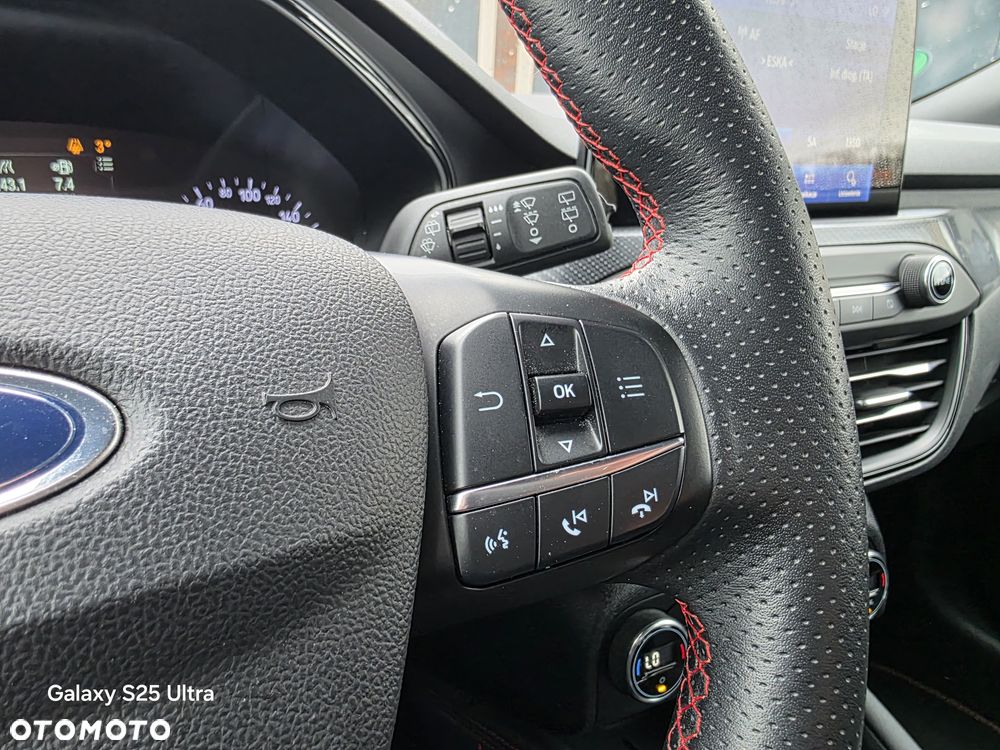 Ford Focus 1.5 EcoBoost ST-Line ASS - 12