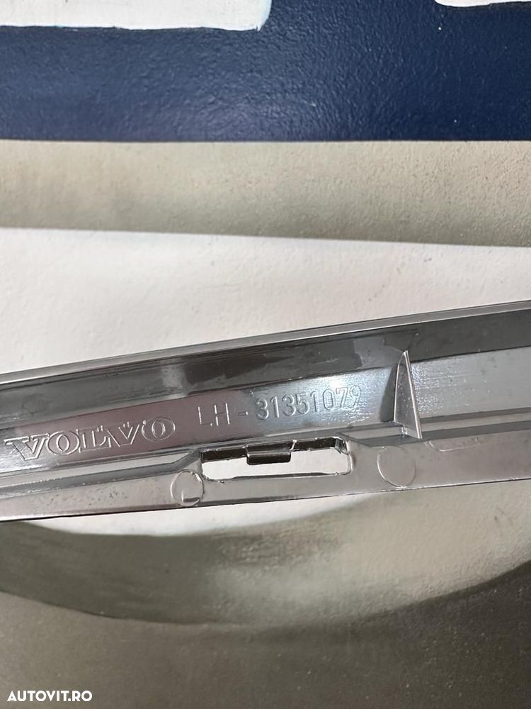 Ornament consola centrala R-Design Volvo XC60 2014-2017 31351079 - 5