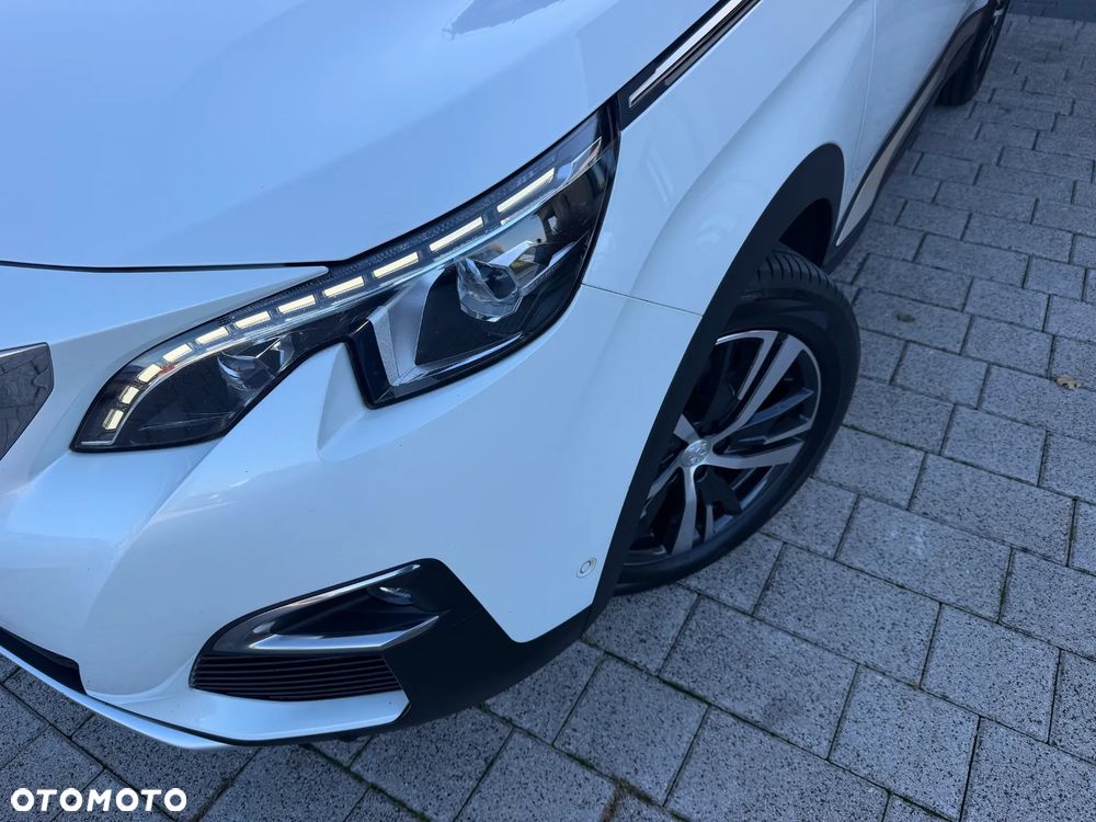 Peugeot 3008 2018 photo 3