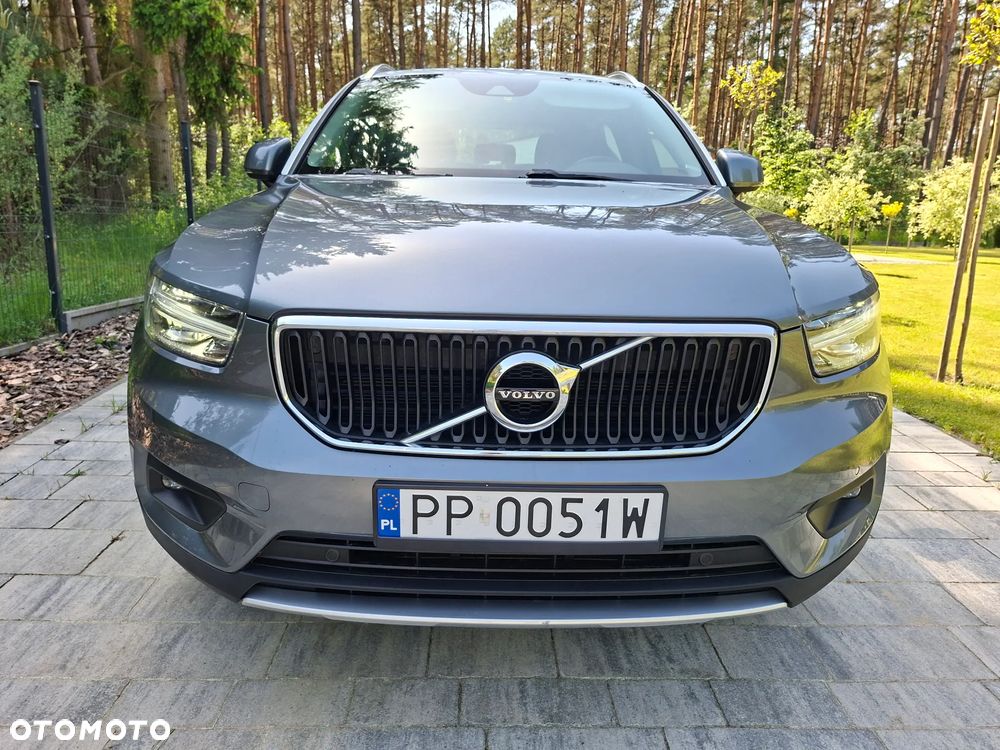 Volvo XC 40 D4 AWD Geartronic Momentum - 1