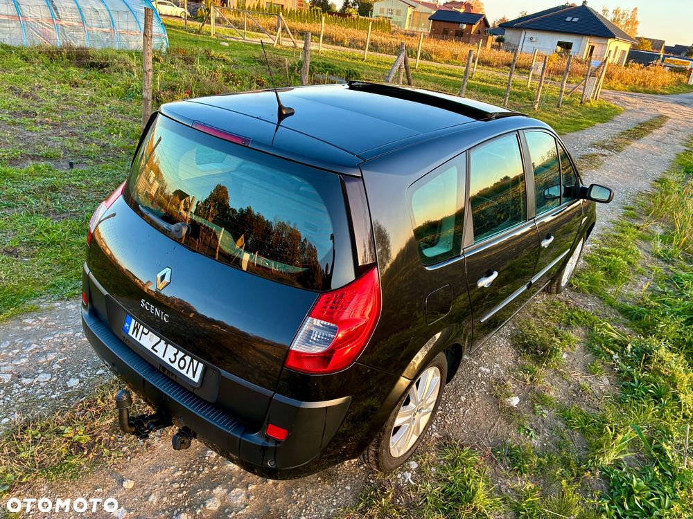 Renault Grand Scenic - 15