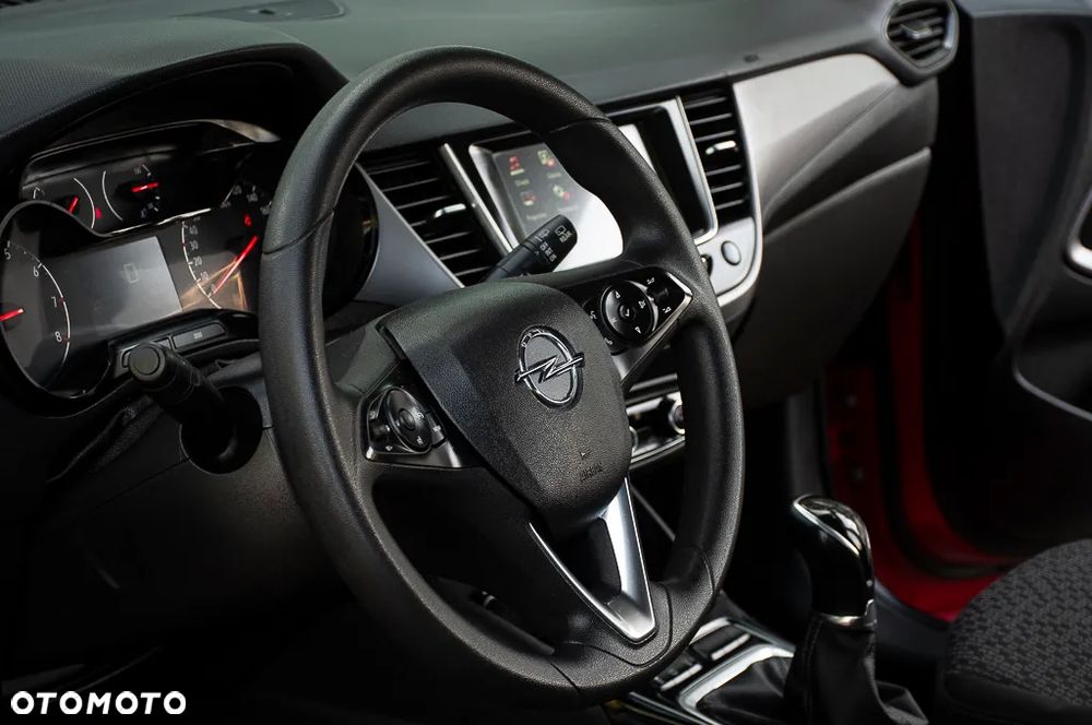 Opel Crossland X - 22