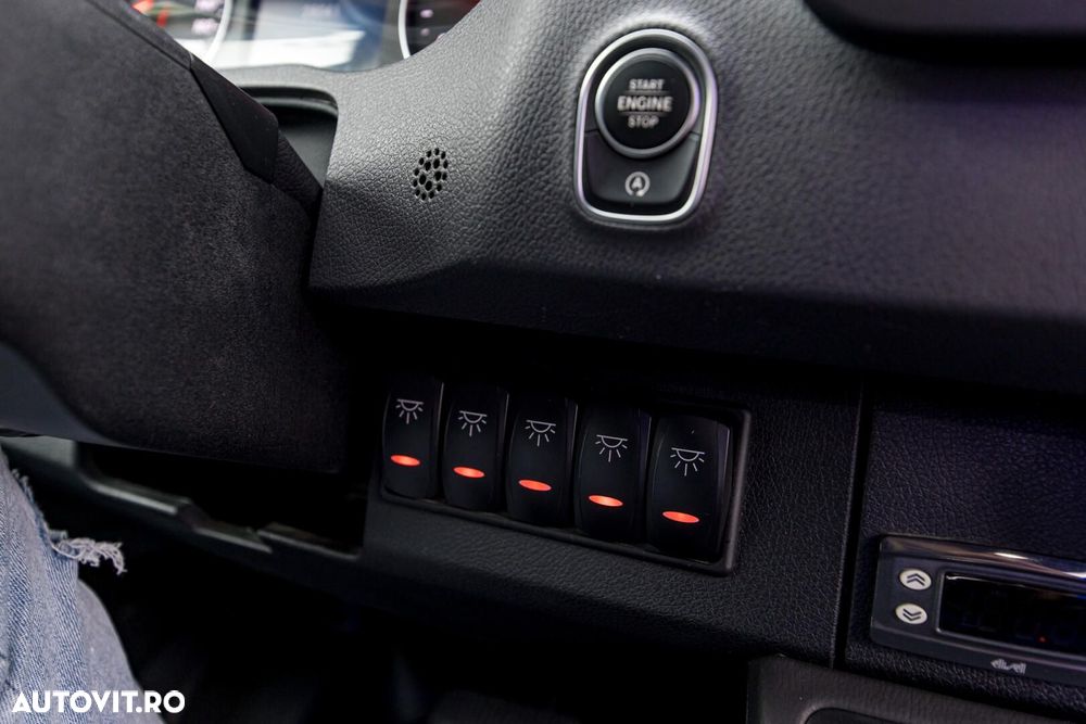 Mercedes-Benz Sprinter - 28