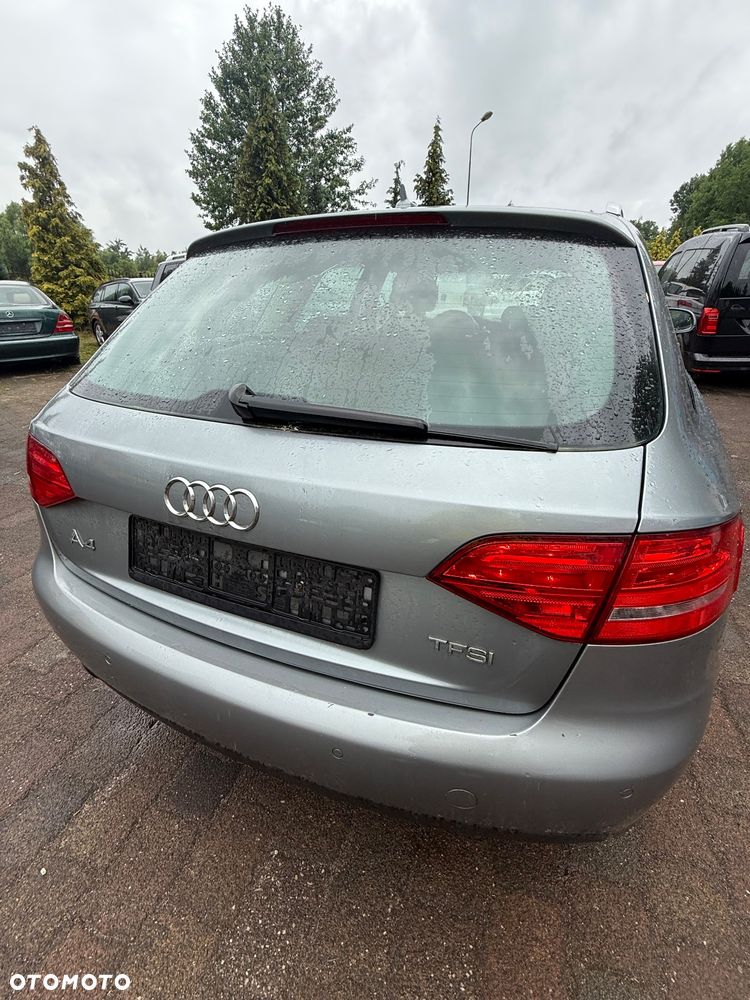Audi A4 Avant - 2