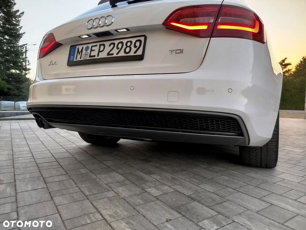 Audi A4 Avant 2.0 TDI DPF S line Sportpaket - 8