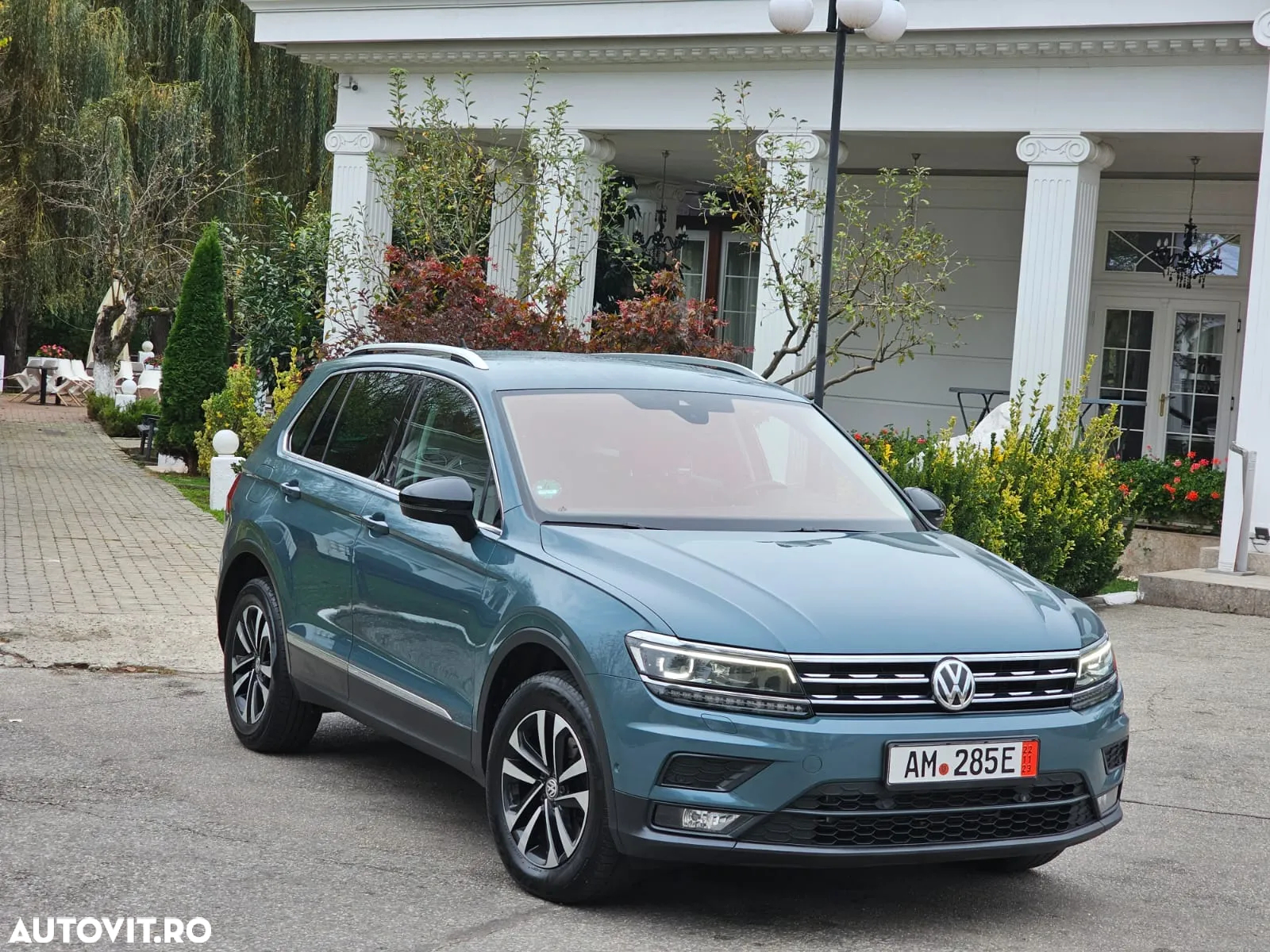 Volkswagen Tiguan 2.0 TDI SCR DSG IQ.DRIVE - 3